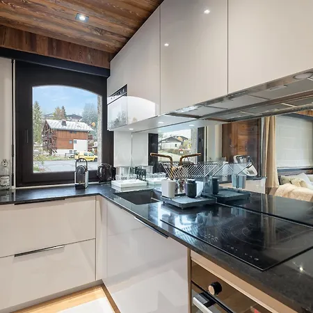 Appartamento Rénové, 3 Chambres, Balcon Ensoleillé, Proche Centre Et Remontées Mécaniques à - Fr-1-569-26 *